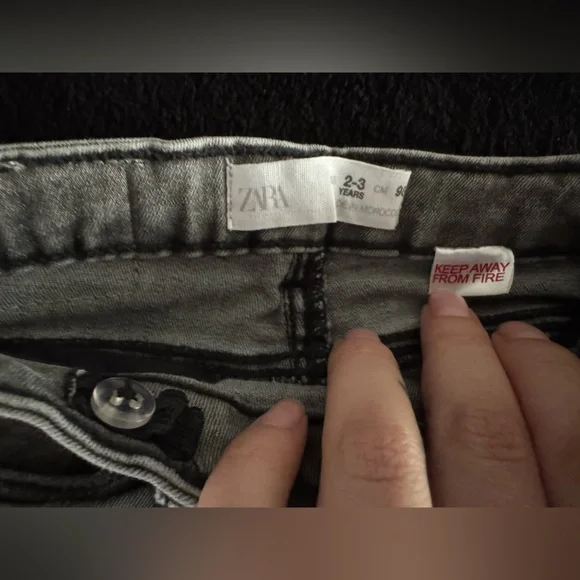 Zara Charcoal Denim Jeans - Picture 3 of 3